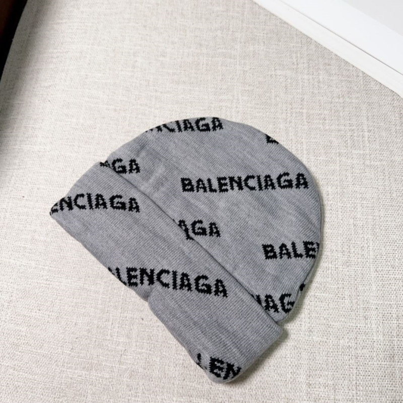 BALENCIAGA